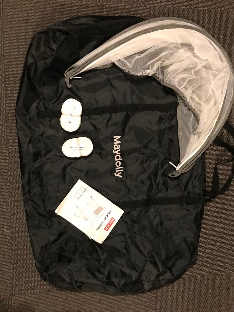 キャスター付き　ベビーベッド　グレー