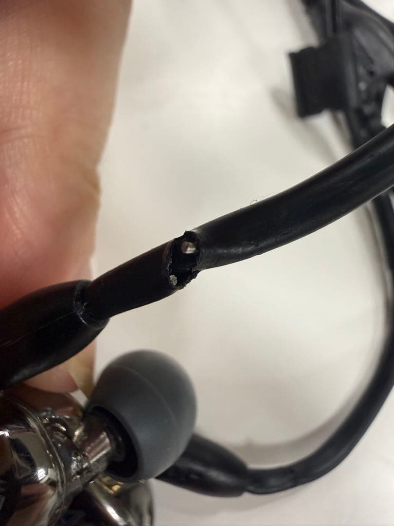 生産終了‼️SHURE SE425