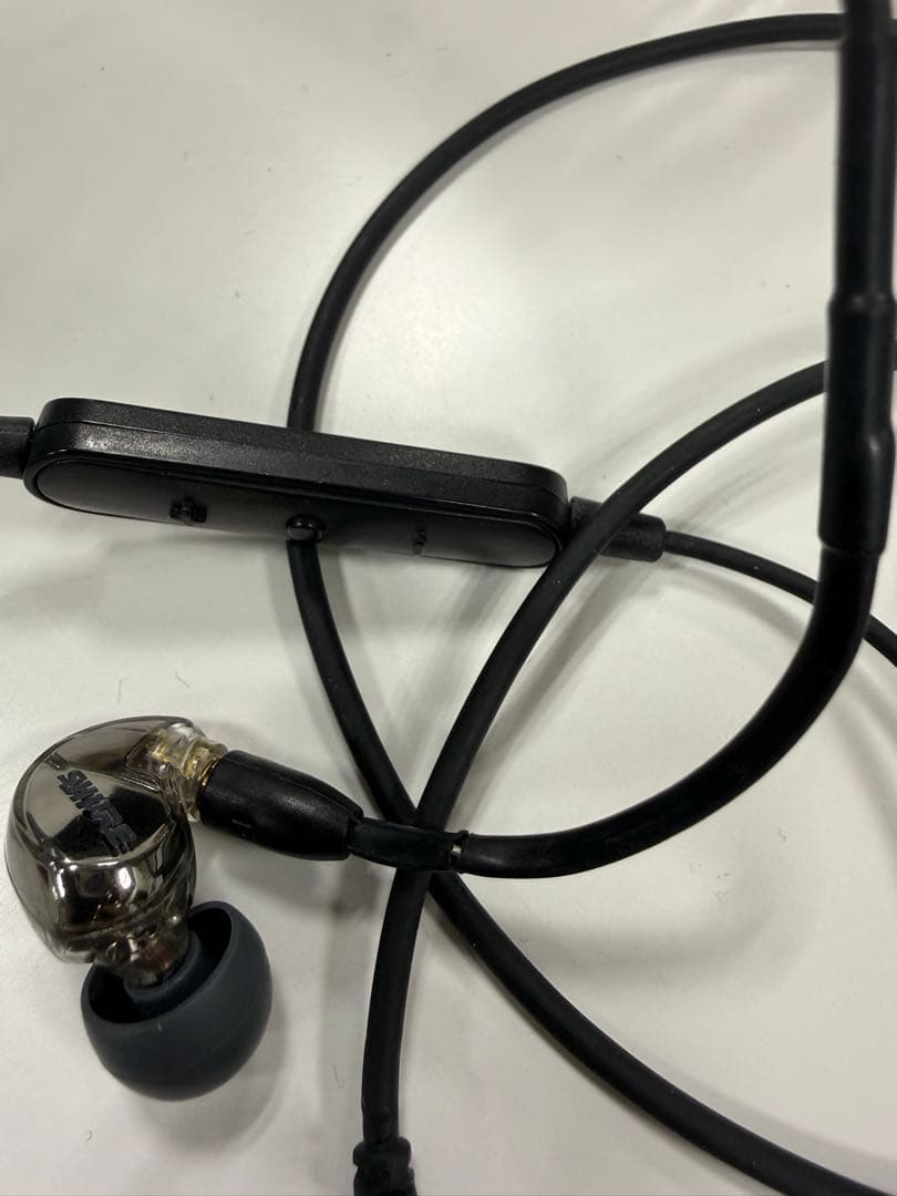 生産終了‼️SHURE SE425