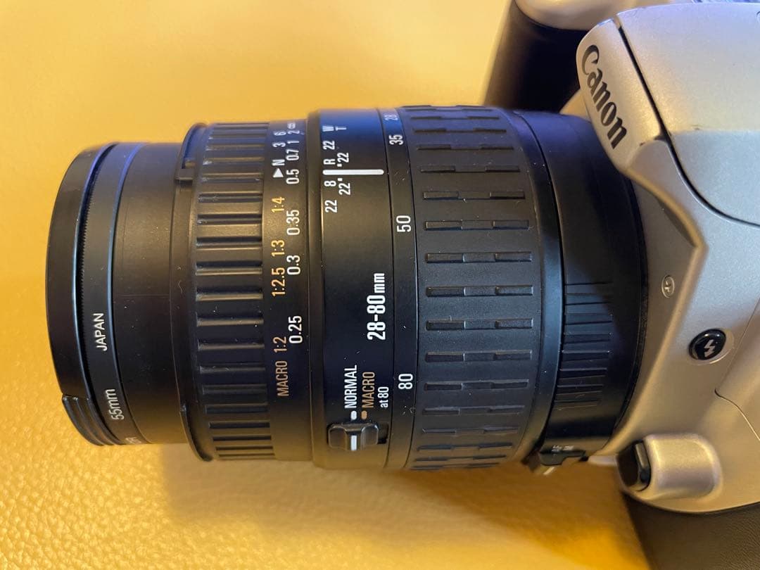 Canon EOS kiss3　一眼レフ フィルムカメラ