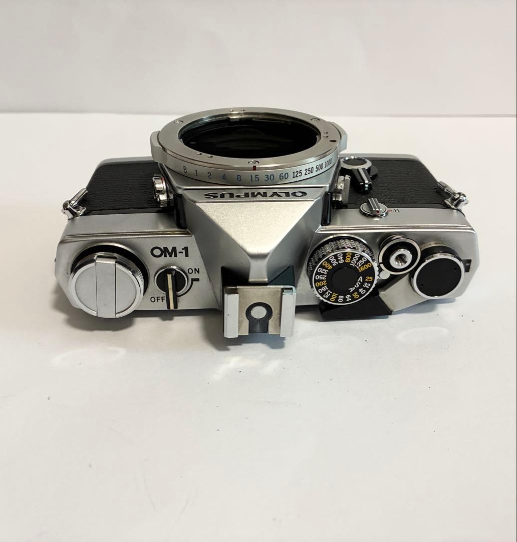 オリンパス　OM-1、OM-10、 レンズ135mm f3.5 ズイコー　セット