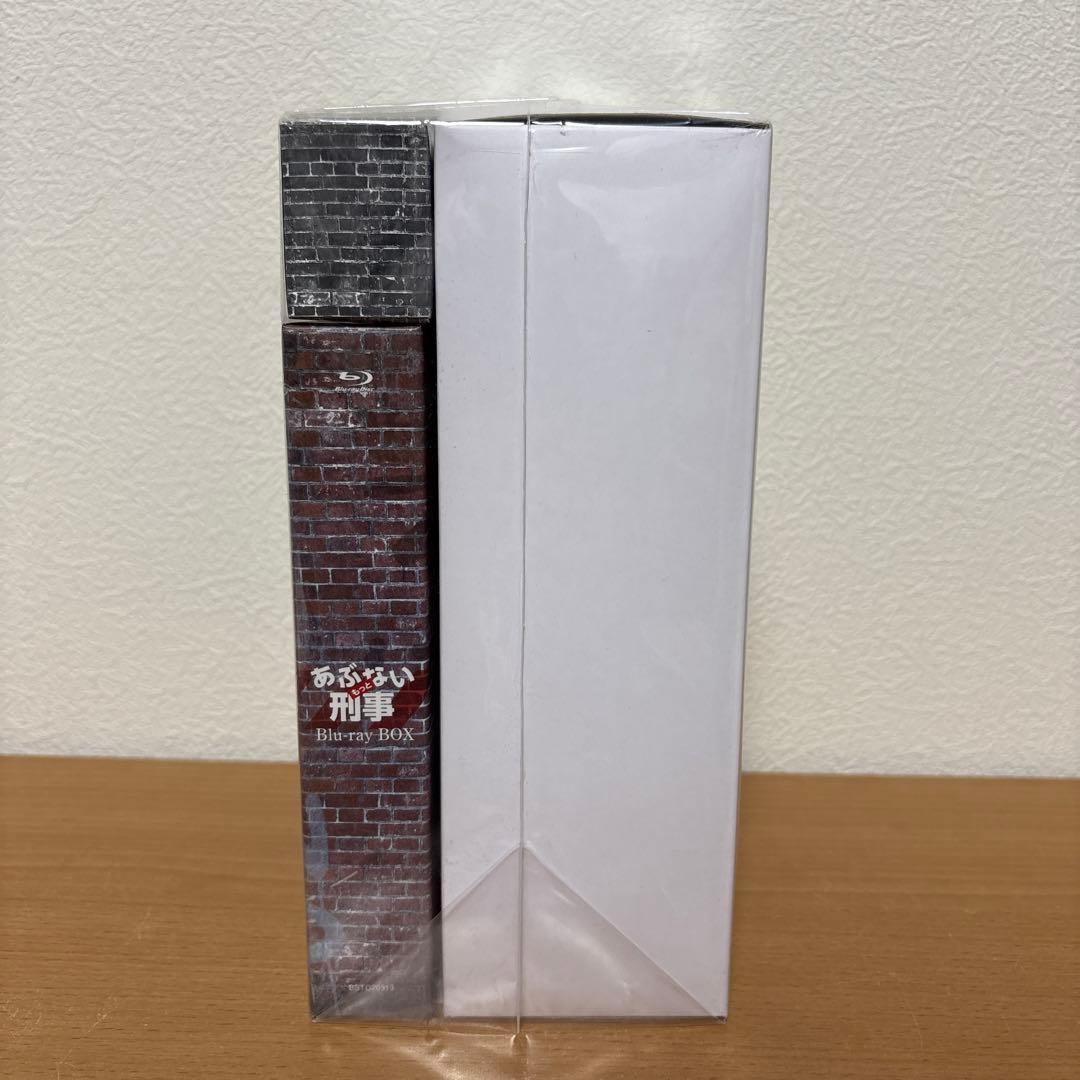 もっとあぶない刑事 Blu-ray BOX ユージフィギュア付き〈完全予約限定…