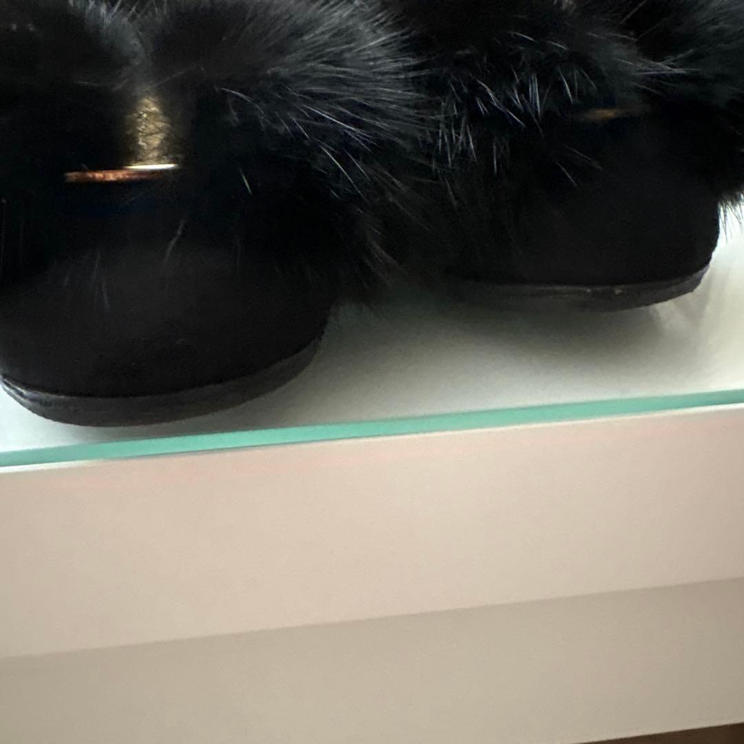 Ferragamo ブラックファーバレエシューズ 51/2 本日値下げ