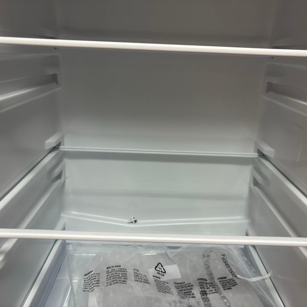 Hisense ブラック 2ドア冷蔵庫　175L