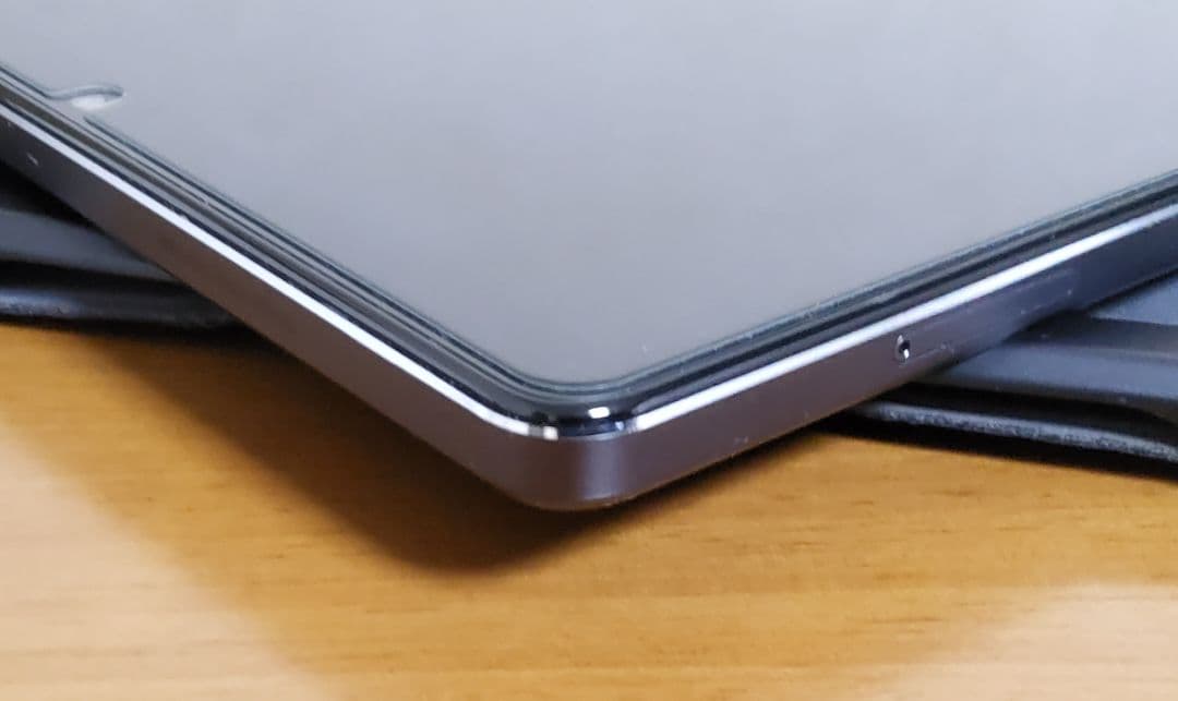 Lenovo Legion Y700 2023 TB320FC 上位モデル