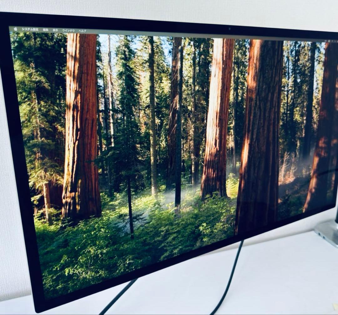 Apple Studio Display VESA iPhone iPad 連携