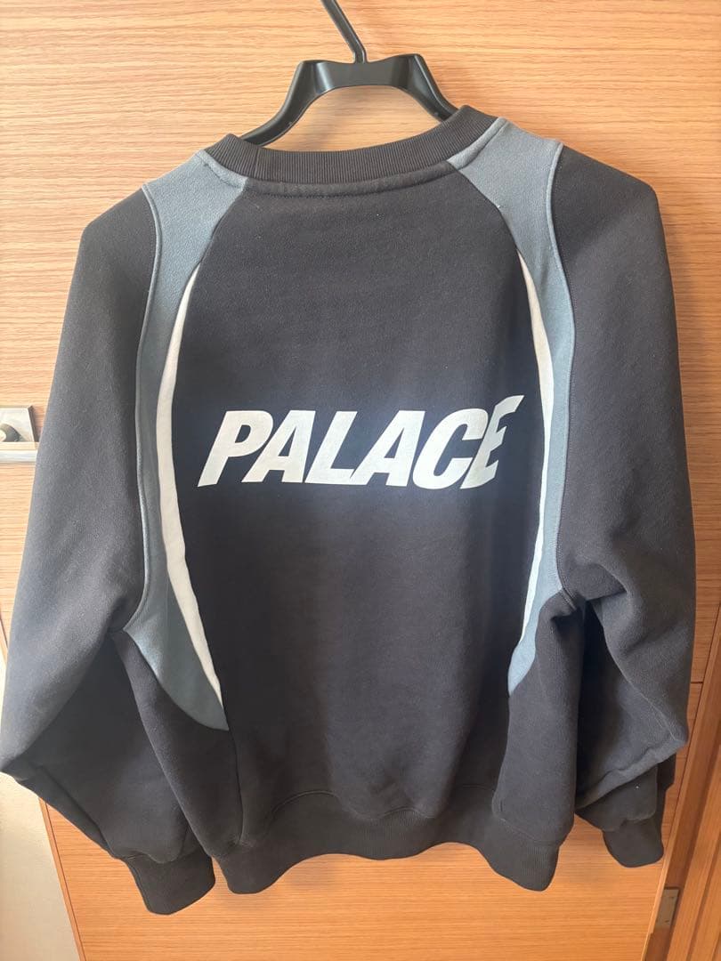 PHANTASY WARM UP CREW BLACK PALACEスウェット