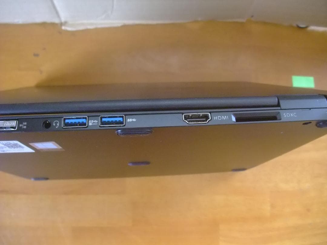 爆速SSD512GB VKT12H i5 W11 4GB Office 即使用