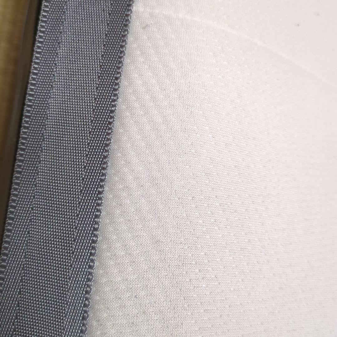 エアウィーヴ ベッドマットレス　シングル　オフホワイト