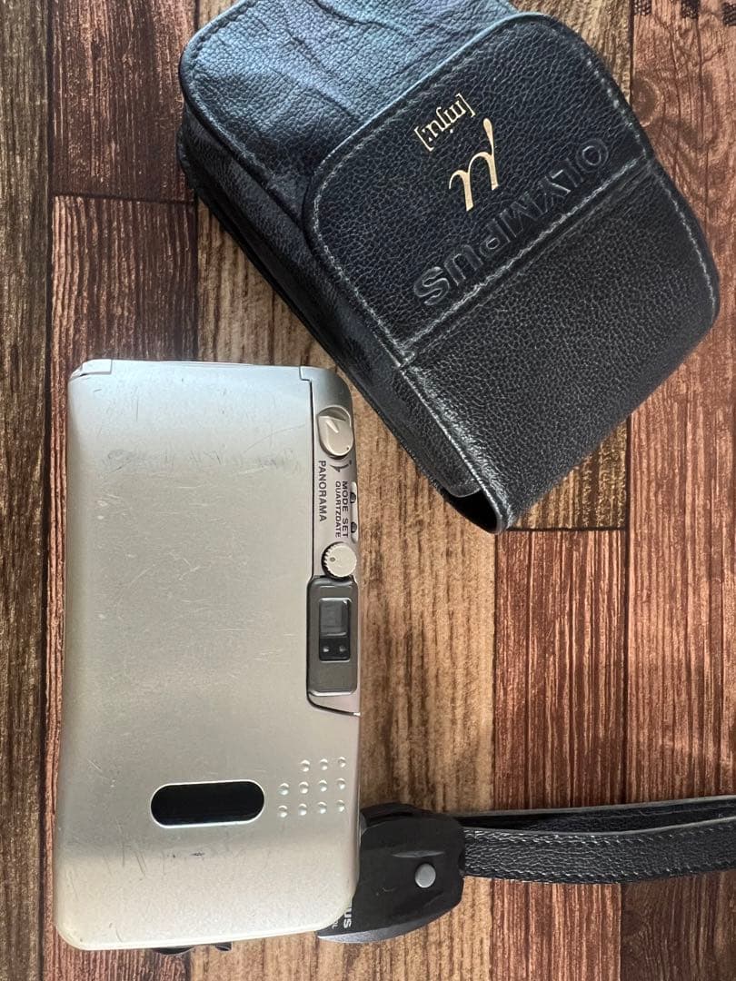 OLYMPUS μ(myu:)  ゴールド