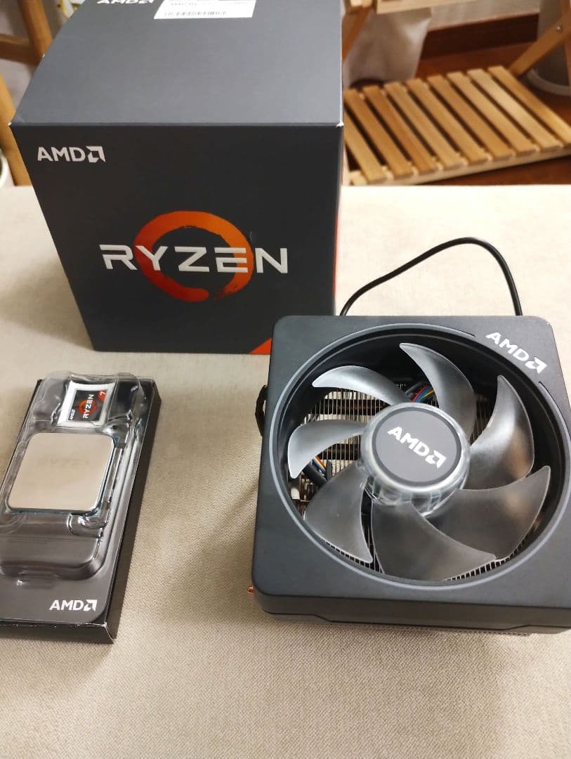 AMD Ryzen 7 2700X CPU + クーラーセット
