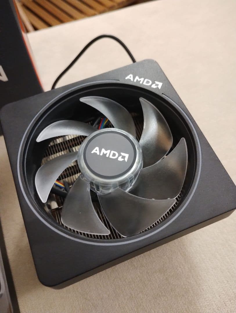 AMD Ryzen 7 2700X CPU + クーラーセット