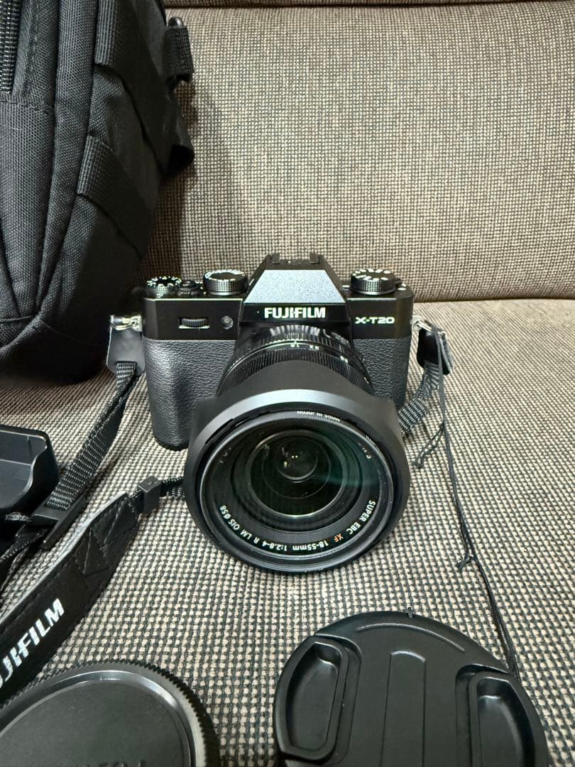 フジフィルム X-T20 レンズキット XF18-55mm 美品 ミラーレス