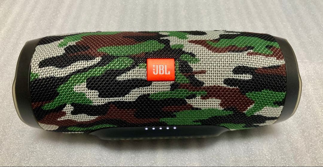 JBL Charge 3 ポータブルBluetoothスピーカースクワッド迷彩色