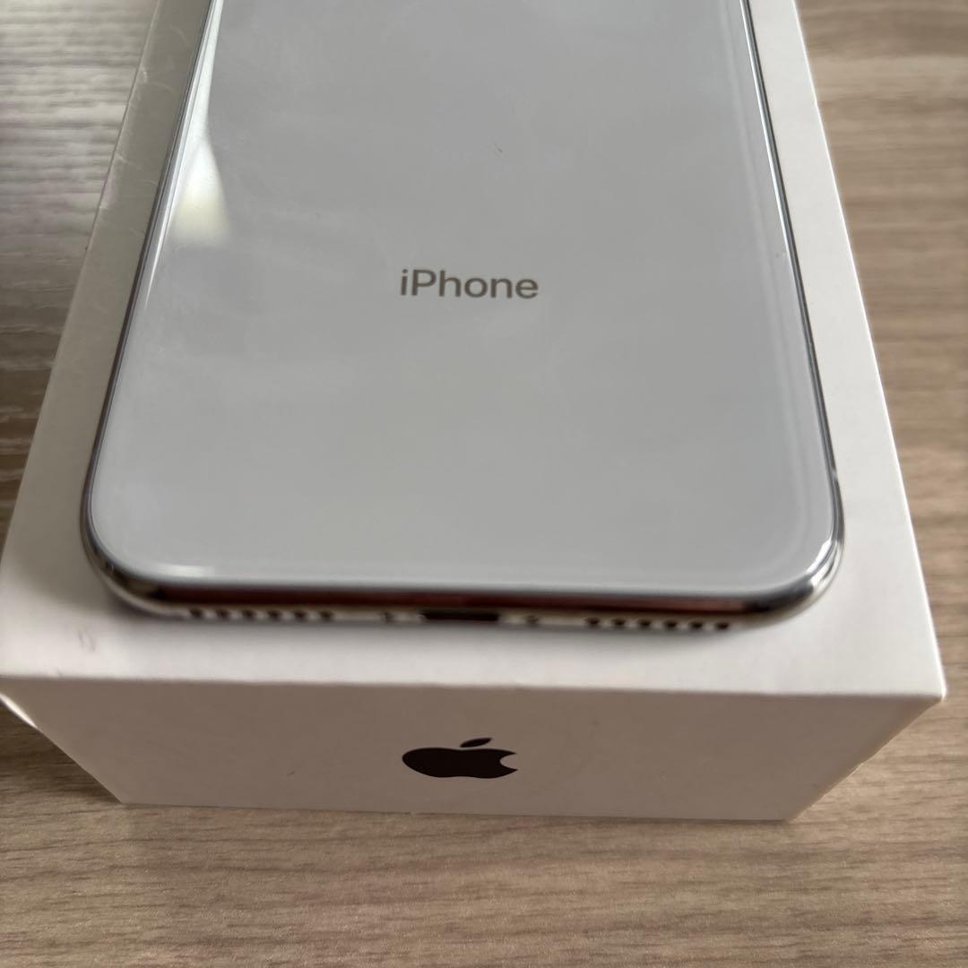 Apple iPhone X シルバー　 箱付き