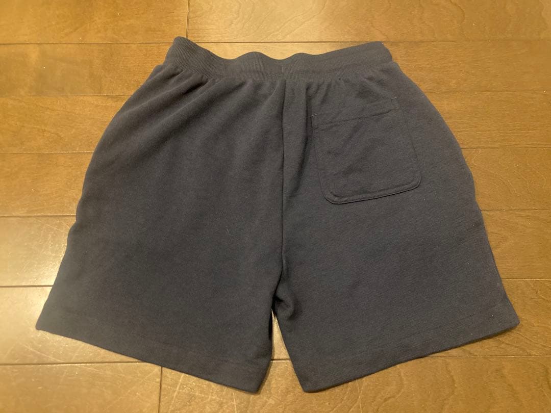 新品未使用☆aloネイビーショートパンツ☆アロヨガHawaiiハワイ☆ルルレモン