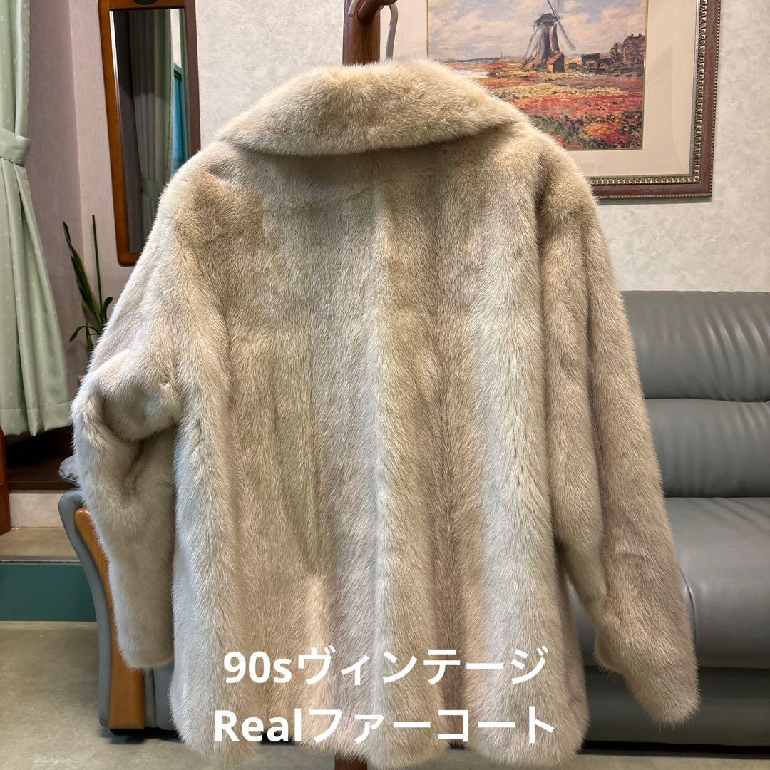 クリーム色 ファーコート ノーカラー