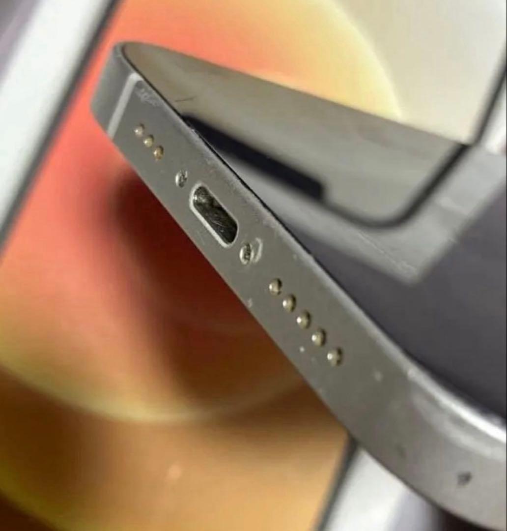 ぺ*い様 Apple iPhone 12 本体　箱あり　バッテリー100％