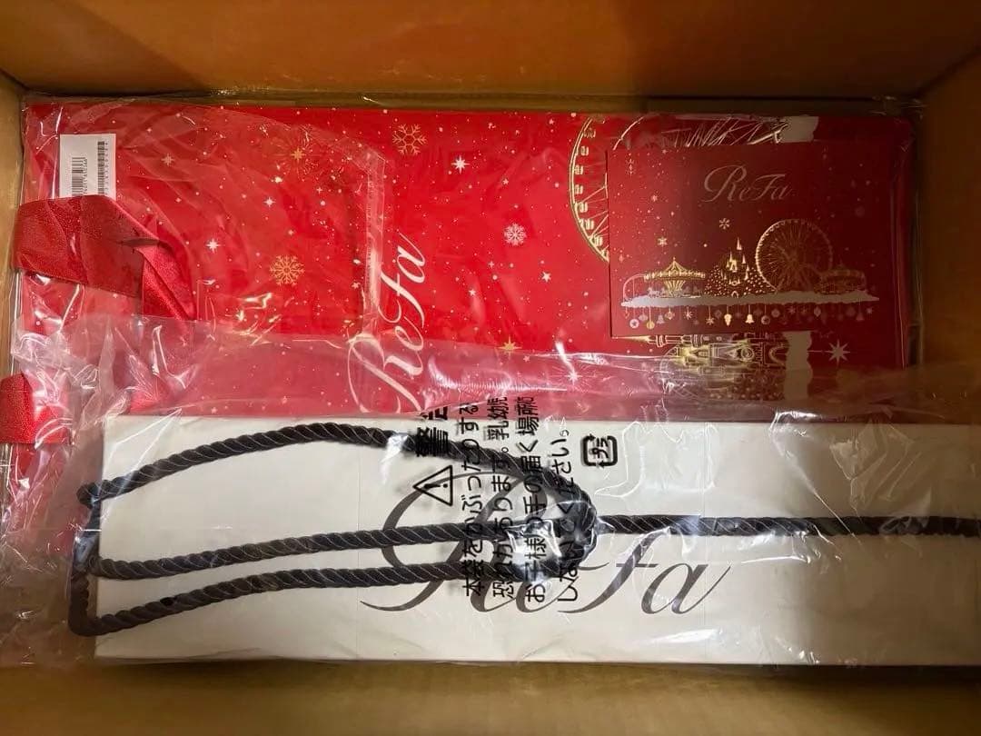 【新品】ReFa リファストレートアイロンプロ　アイボリー※クリスマス紙袋付