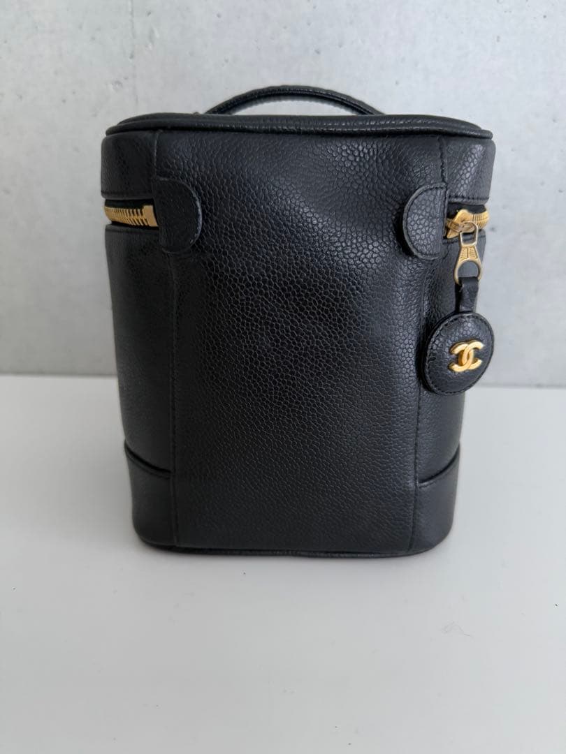 【最終価格】CHANEL バニティポーチ キャビアスキン