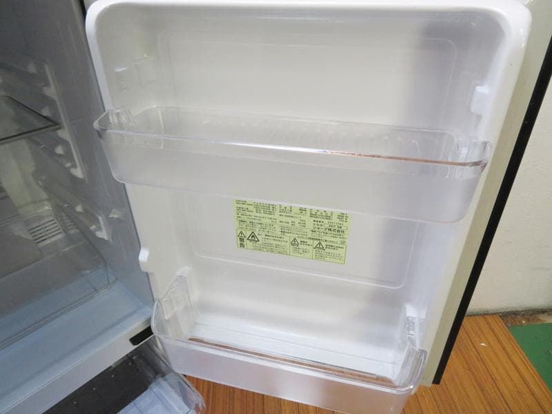 SHARP シャープ 冷蔵庫 137L 2017年製 SJ-GD14C LL04