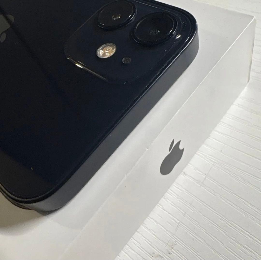 iPhone 12 128GB SIMフリー ブラック 極美品