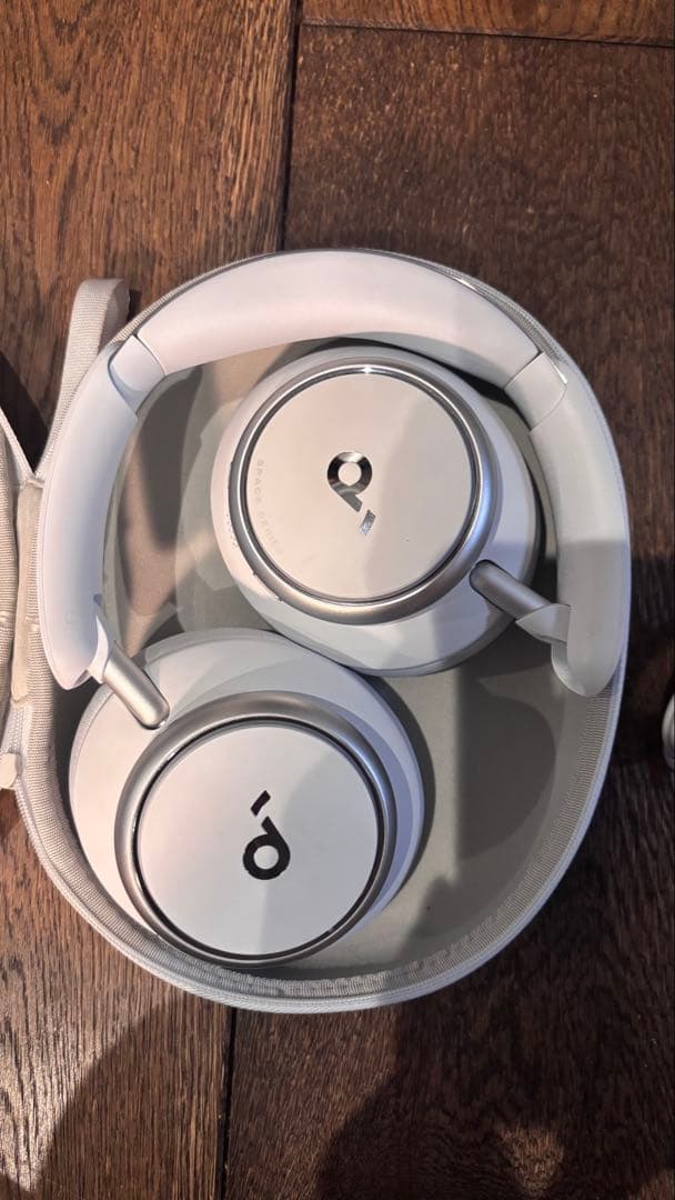 す*る様 SPACE Q45 ワイヤレスヘッドホン ホワイト　3月17日まで