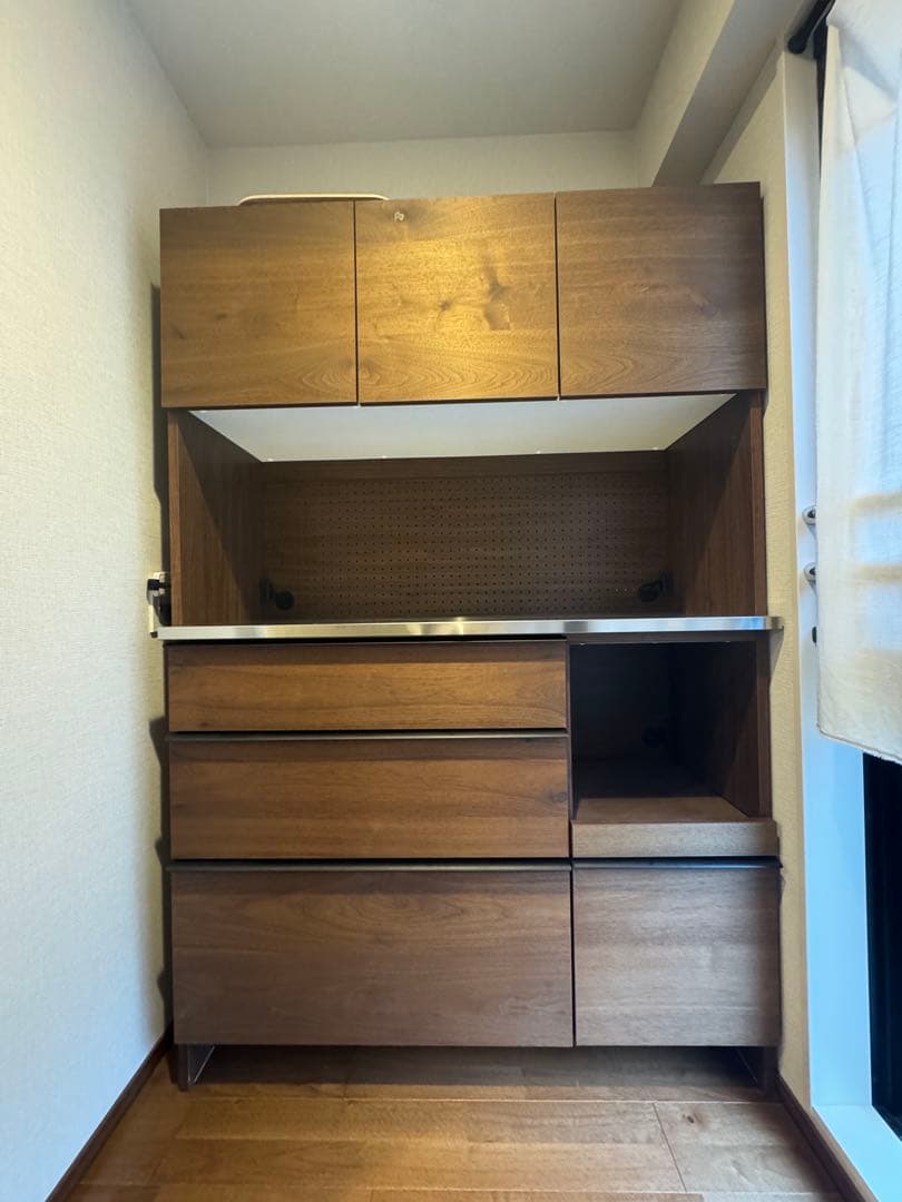 CRASH GATE NIPPONAIR キッチンボード　食器棚ウォールナット