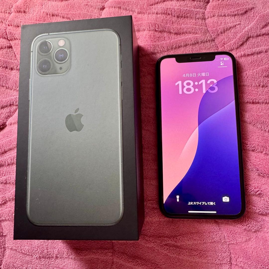 美品 iPhone 11 Pro 256GBミッドナイトグリーン SIMフリー