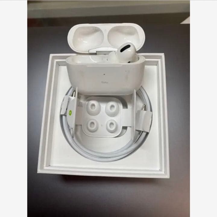 AirPods Pro 右耳+ケース+ケーブル