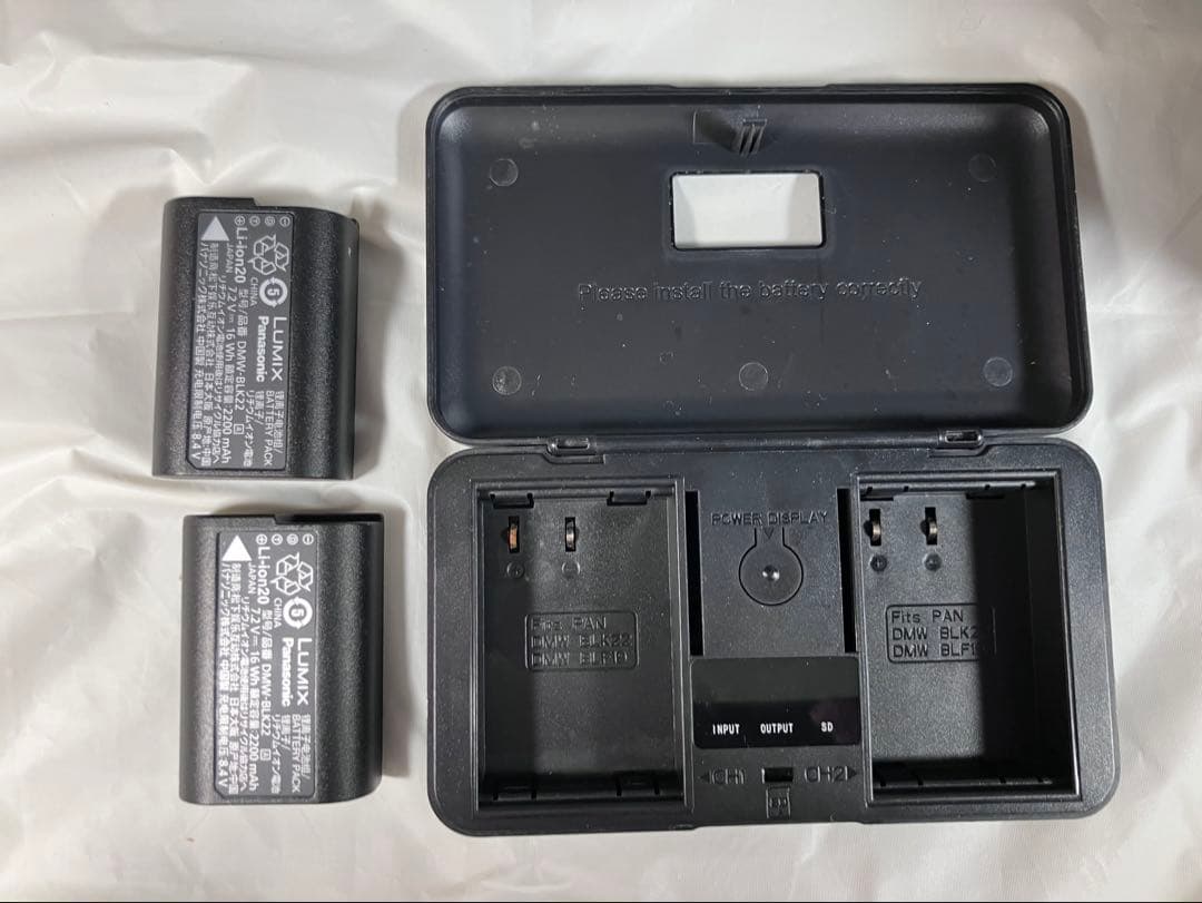 LUMIX ミラーレス一眼カメラ 本体と付属品