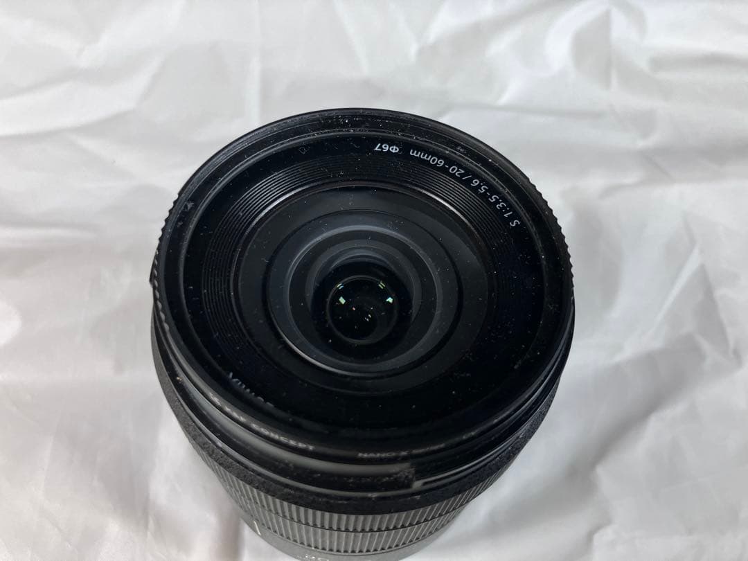 LUMIX ミラーレス一眼カメラ 本体と付属品