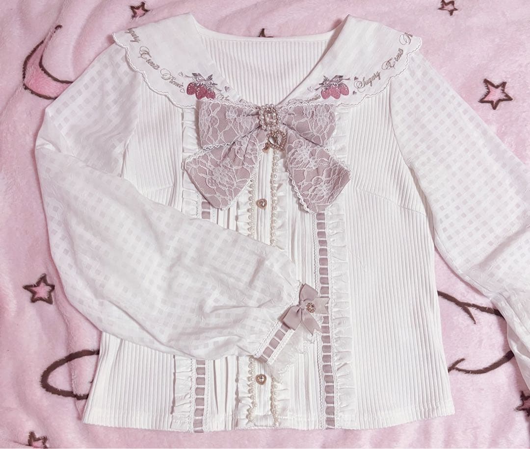 ♡lislisa♡ ストロベリー刺繍セーラーリブブラウス　美品　ピンク　正規品