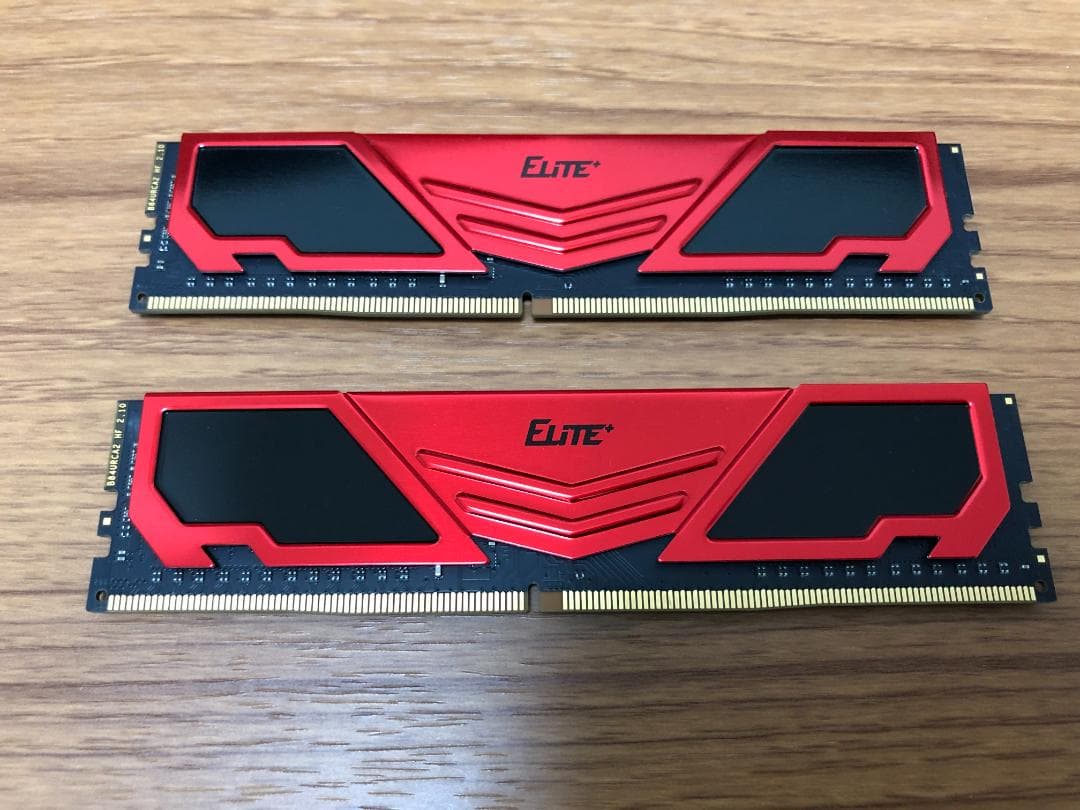 Team DDR4 2666MHz 16GB(8GBx2) デスクトップ用メモリ