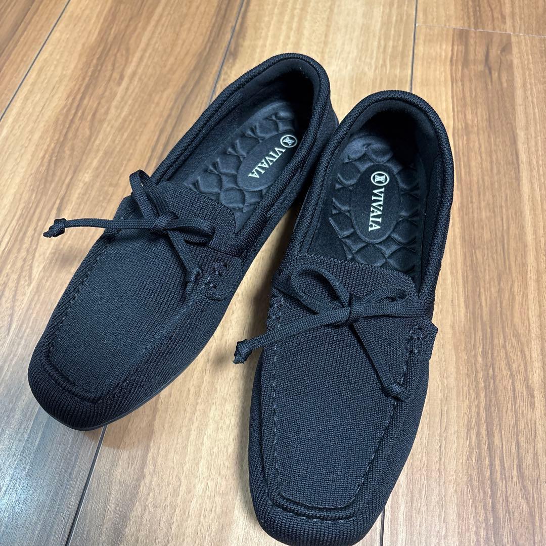VIVAIA黒 モカシンタイプフラットシューズ リボン付き25.0