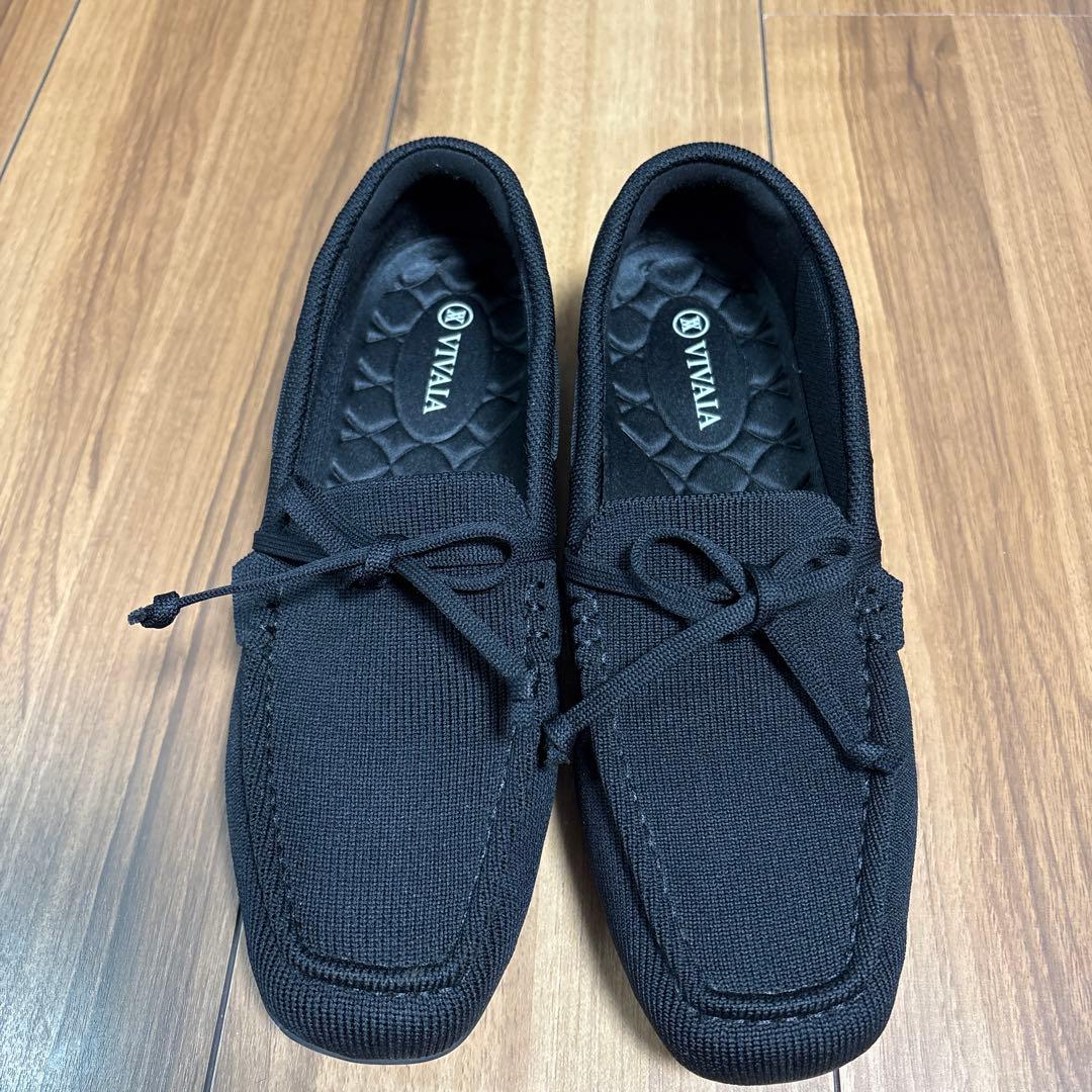 VIVAIA黒 モカシンタイプフラットシューズ リボン付き25.0