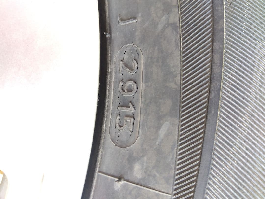 5穴マルチ15インチインチアルミホイール　4本セット送料込み195/65R15