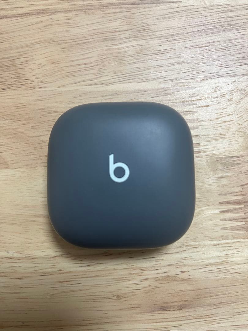 Beats fits pro すべて　グレー