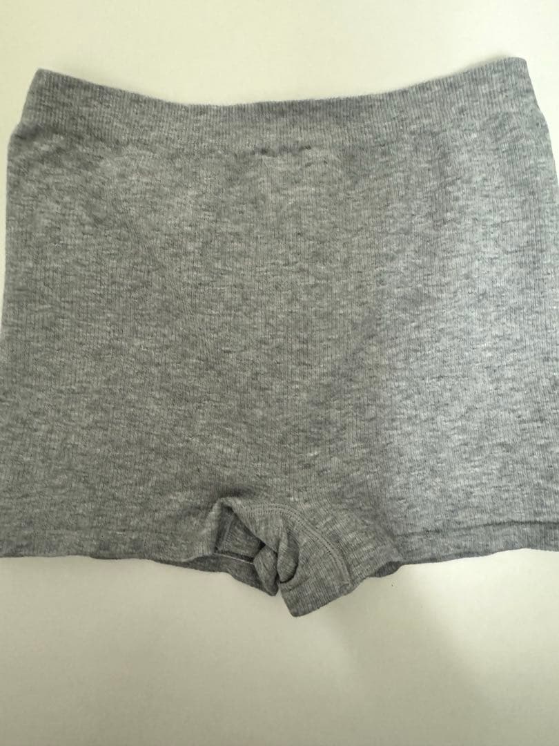 ※なこページです※MIUMIU ボクサーショートパンツ グレー XS