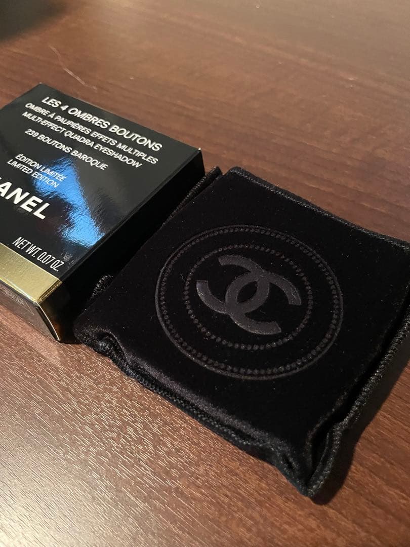 【新品未使用品】CHANEL レキャトルオンブルブトン 239 限定品