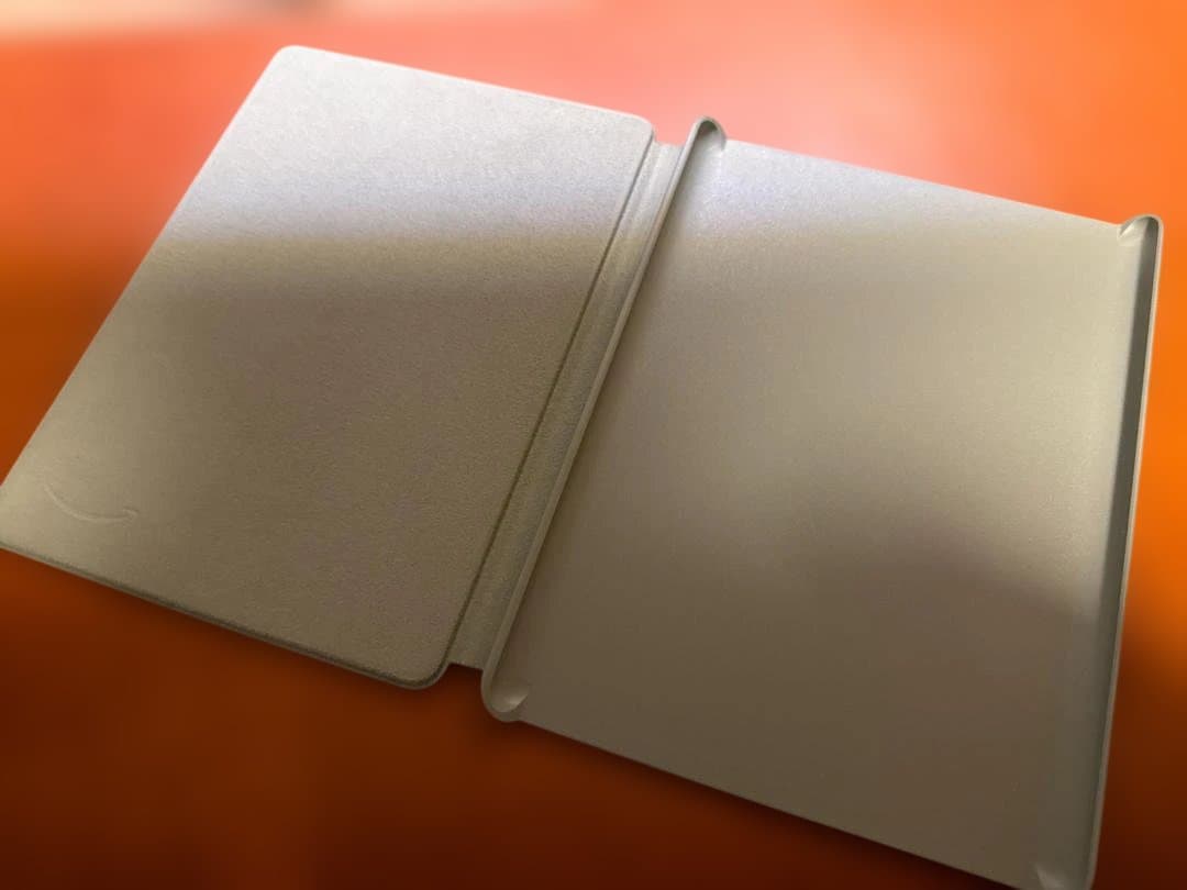 Kindle Paperwhite 11世代 32GB 純正カバー付