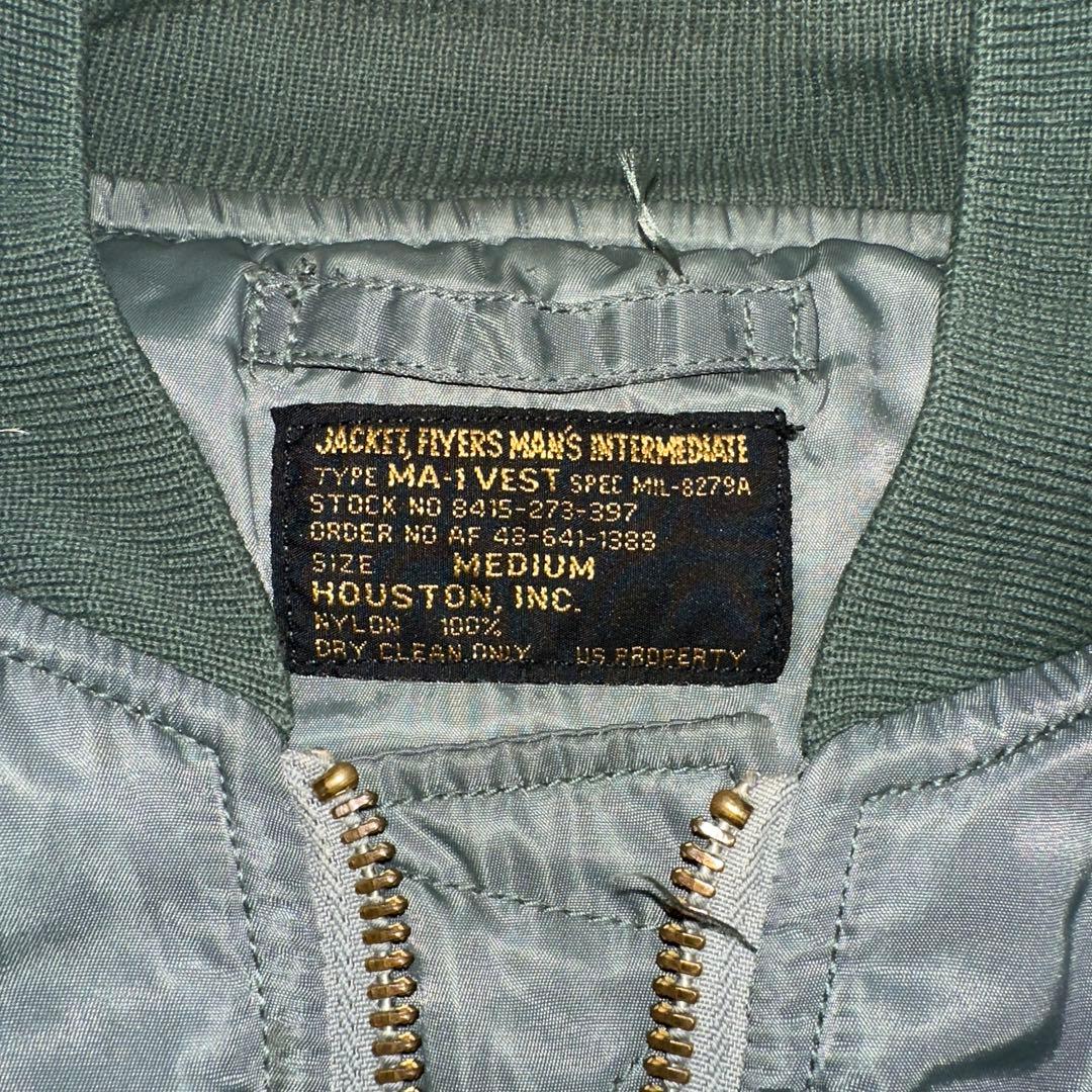 MA-1ベスト　サイズM大きめ