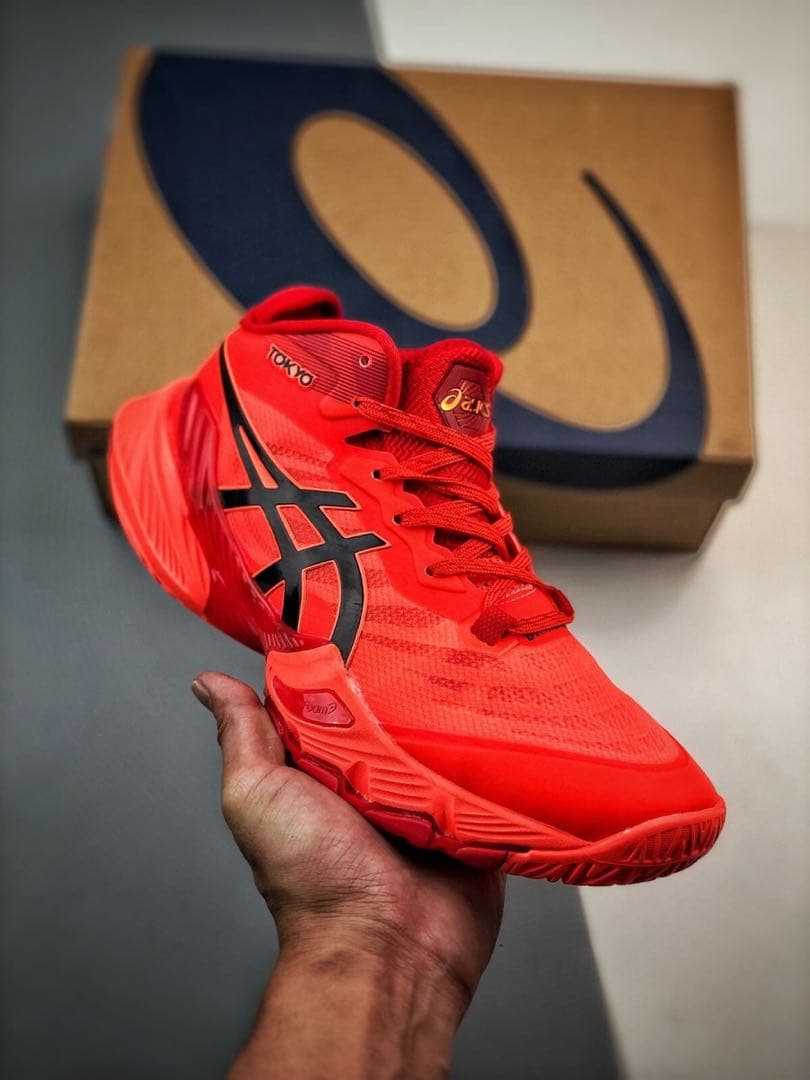 アシックスメタライズ