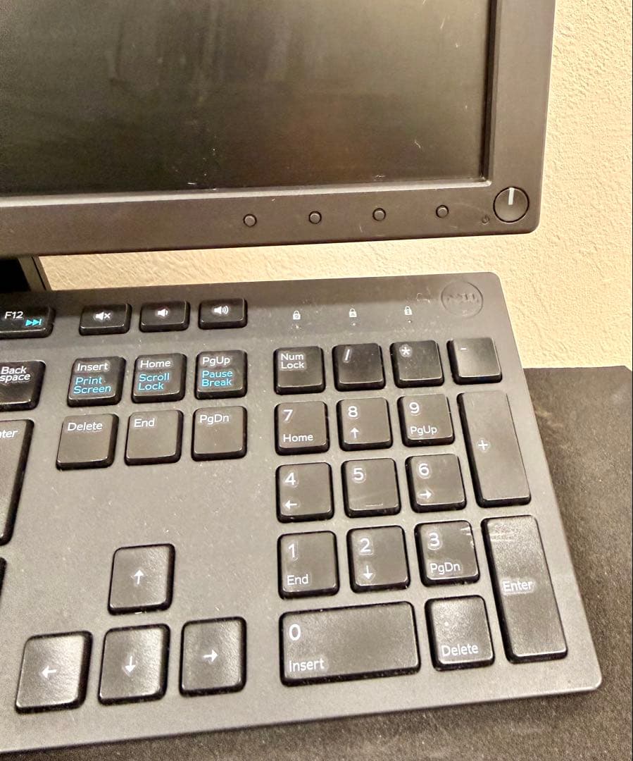 DELL モニター 本体 キーボード マウス セット 7