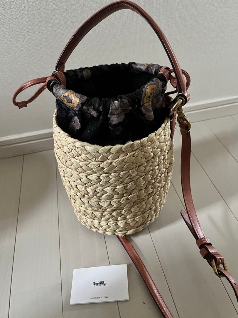 コーチ　カゴ　ショルダー　巾着型　バッグ　花柄