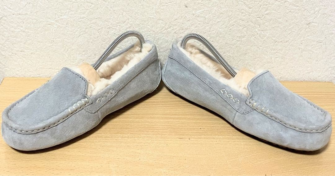 ★未使用！UGG Ansley 3312 アグ アンスレー モカシン ムートン