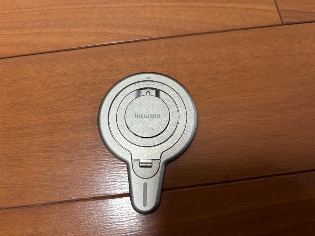 【ほぼ新品】insta360 flow 2 pro＋磁気スマートフォンマウント