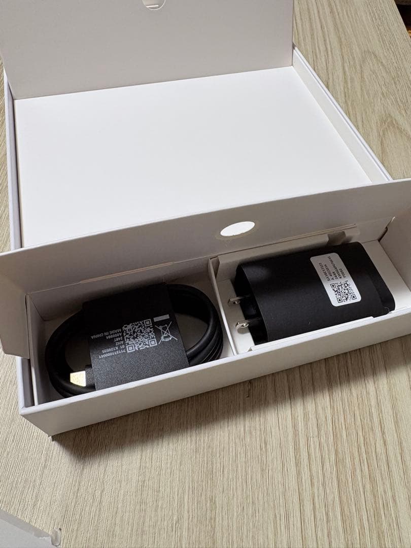 Lenovo Idea Tab Pro タブレット 本体 純正ペン付属