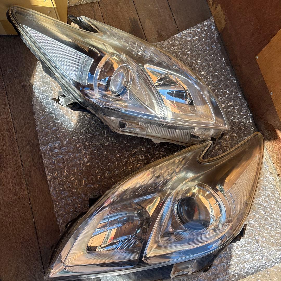 30プリウスヘッドライト