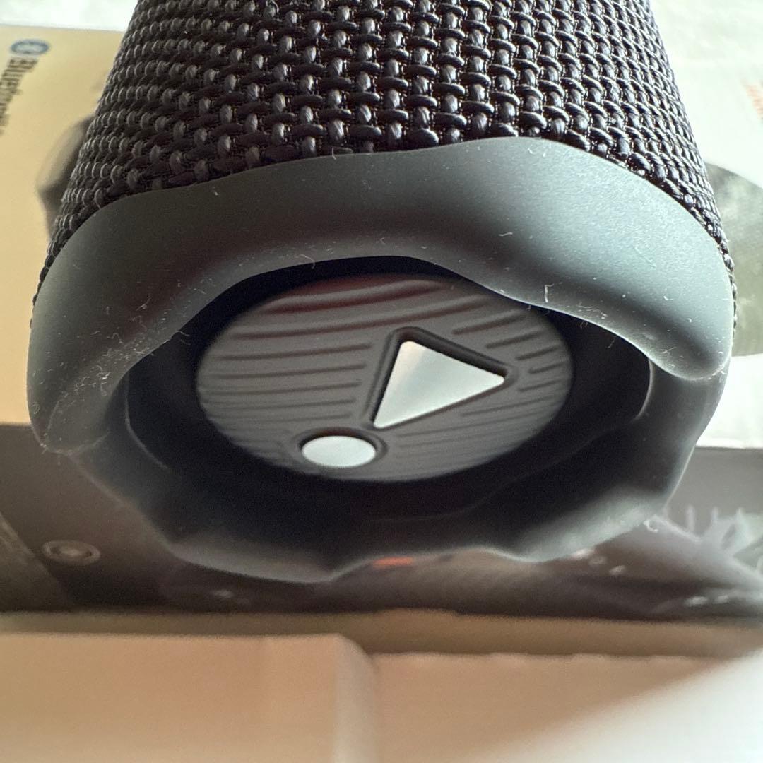 JBL ワイヤレススピーカー FLIP7 ブラック 防水・防塵仕様